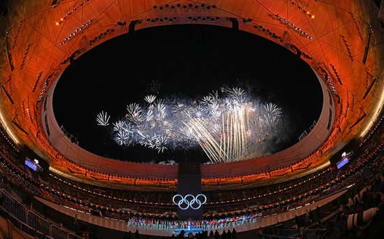 2月4日晚，第二十四届冬季奥林匹克运动会开幕式在北京国家体育场举行。新华社记者 李尕 摄